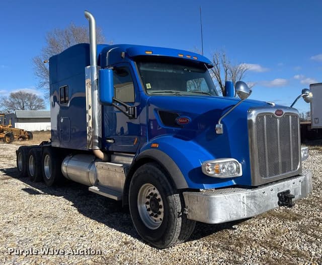 Image of Peterbilt 567 equipment image 2
