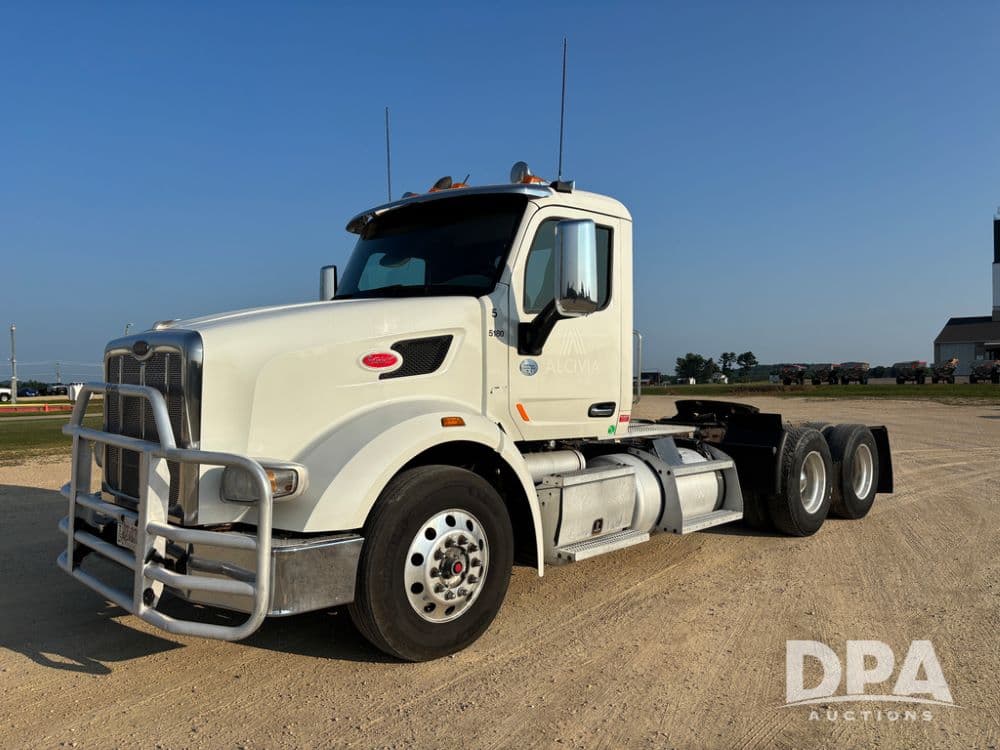 Image of Peterbilt 567 Primary image