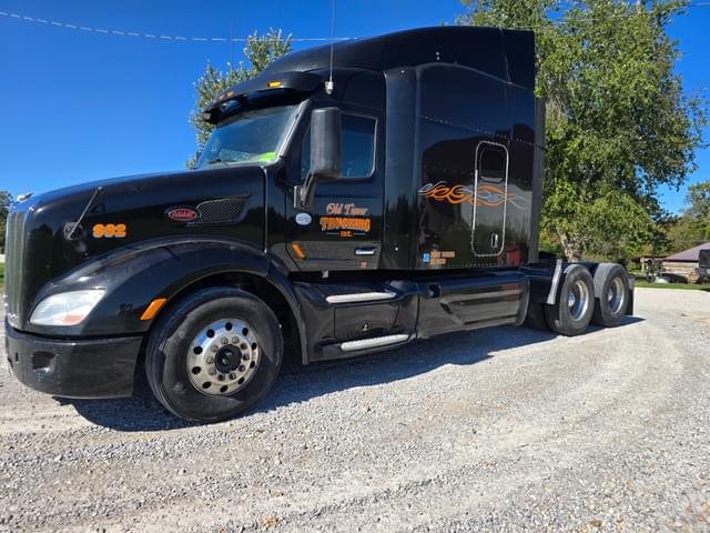 Image of Peterbilt 579 equipment image 3