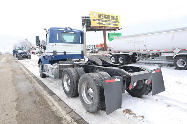 Image of Peterbilt 579 equipment image 3