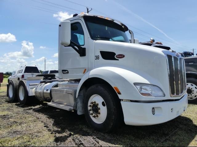 Image of Peterbilt 579 equipment image 1