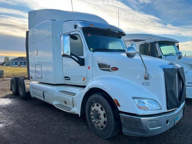 Image of Peterbilt 579 equipment image 1