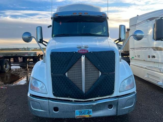 Image of Peterbilt 579 equipment image 2