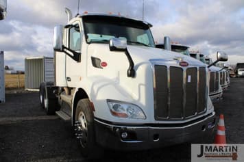 Main image Peterbilt 579