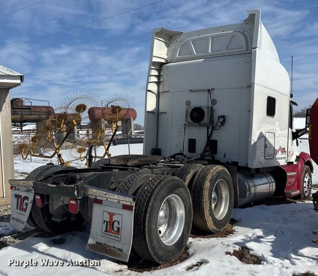 Image of Peterbilt 579 equipment image 1