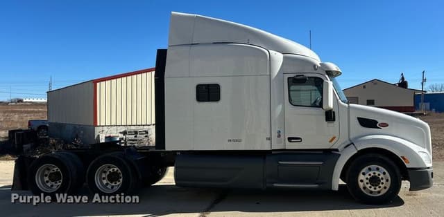 Image of Peterbilt 579 equipment image 3