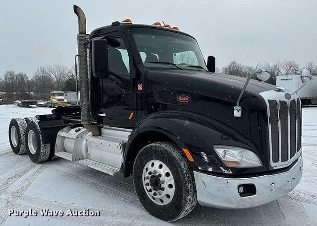 Image of Peterbilt 579 equipment image 2