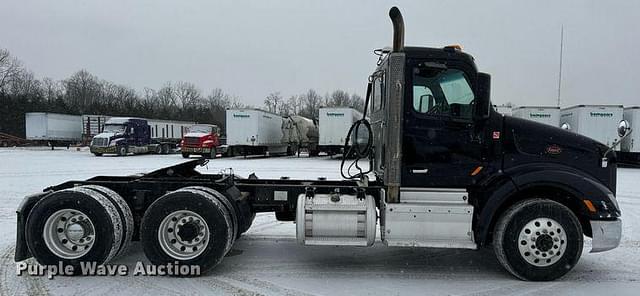 Image of Peterbilt 579 equipment image 3