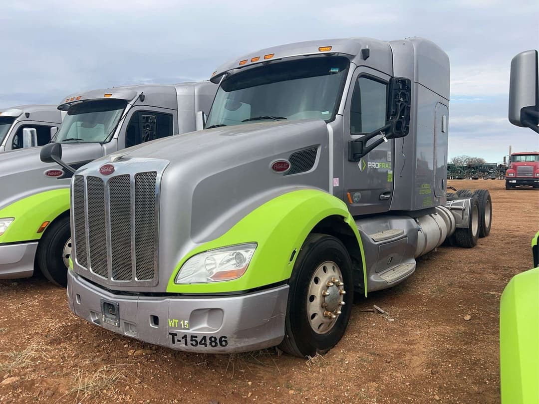 Image of Peterbilt 579 Primary image
