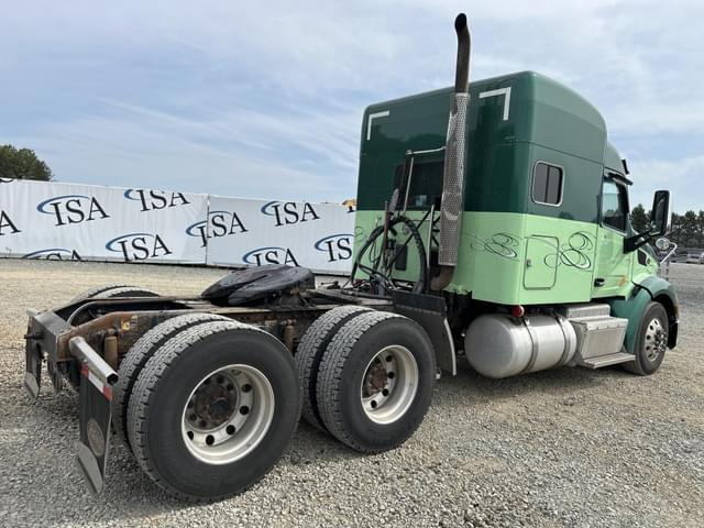 Image of Peterbilt 579 equipment image 4
