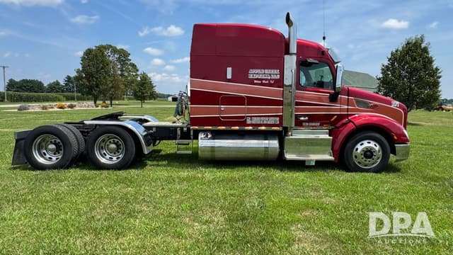 Image of Peterbilt 579 equipment image 3