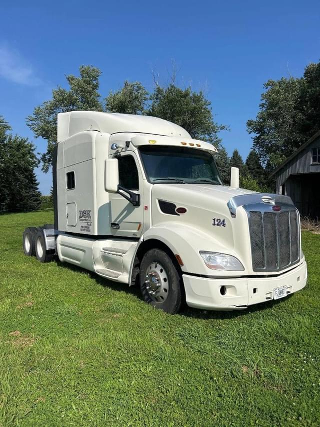 Image of Peterbilt 579 equipment image 1