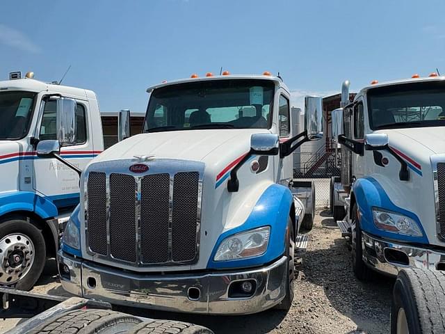 Image of Peterbilt 579 equipment image 1
