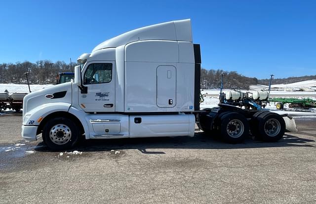 Image of Peterbilt 579 equipment image 3