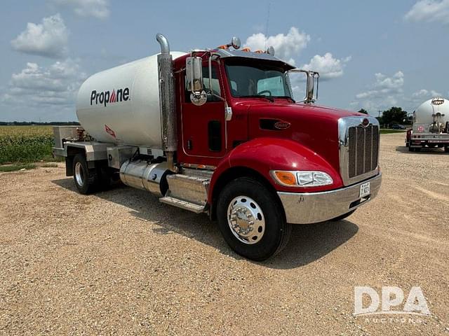 Image of Peterbilt PB337 equipment image 4