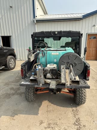 Image of Polaris Ranger 800 Crew equipment image 2