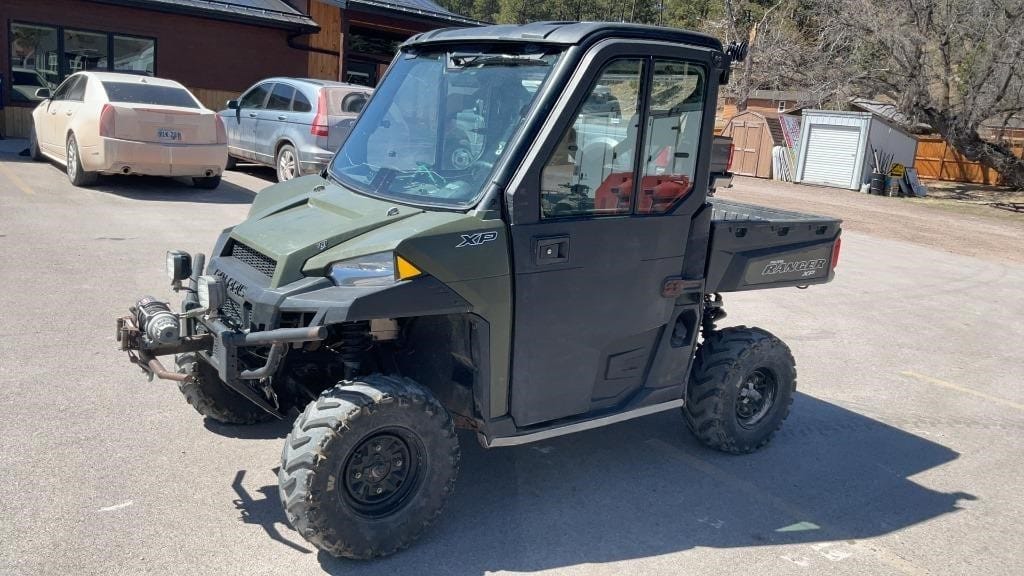 2015 Polaris Ranger XP Equipment Image0