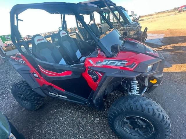 Image of Polaris RZR 900 equipment image 3