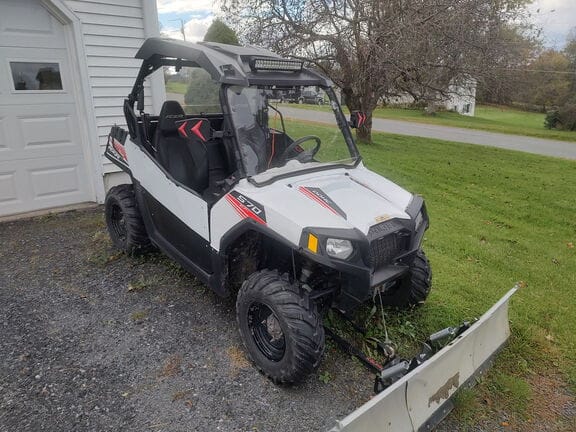 2015 Polaris RZR 570 Equipment Image0