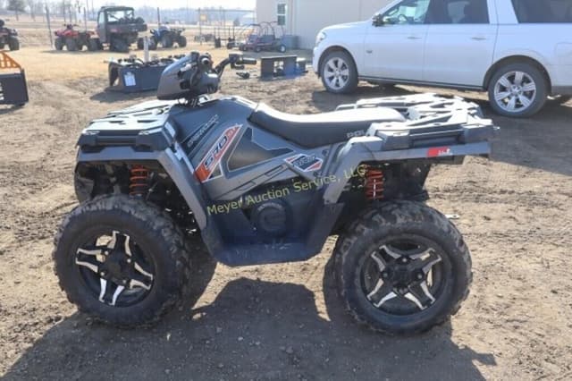 Image of Polaris Sportsman 570 equipment image 3