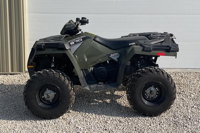 Image of Polaris Sportsman 570 equipment image 3