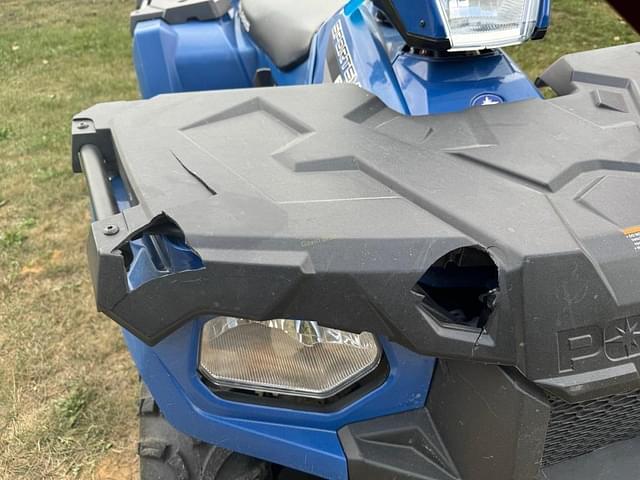 Image of Polaris Sportsman ETX equipment image 3