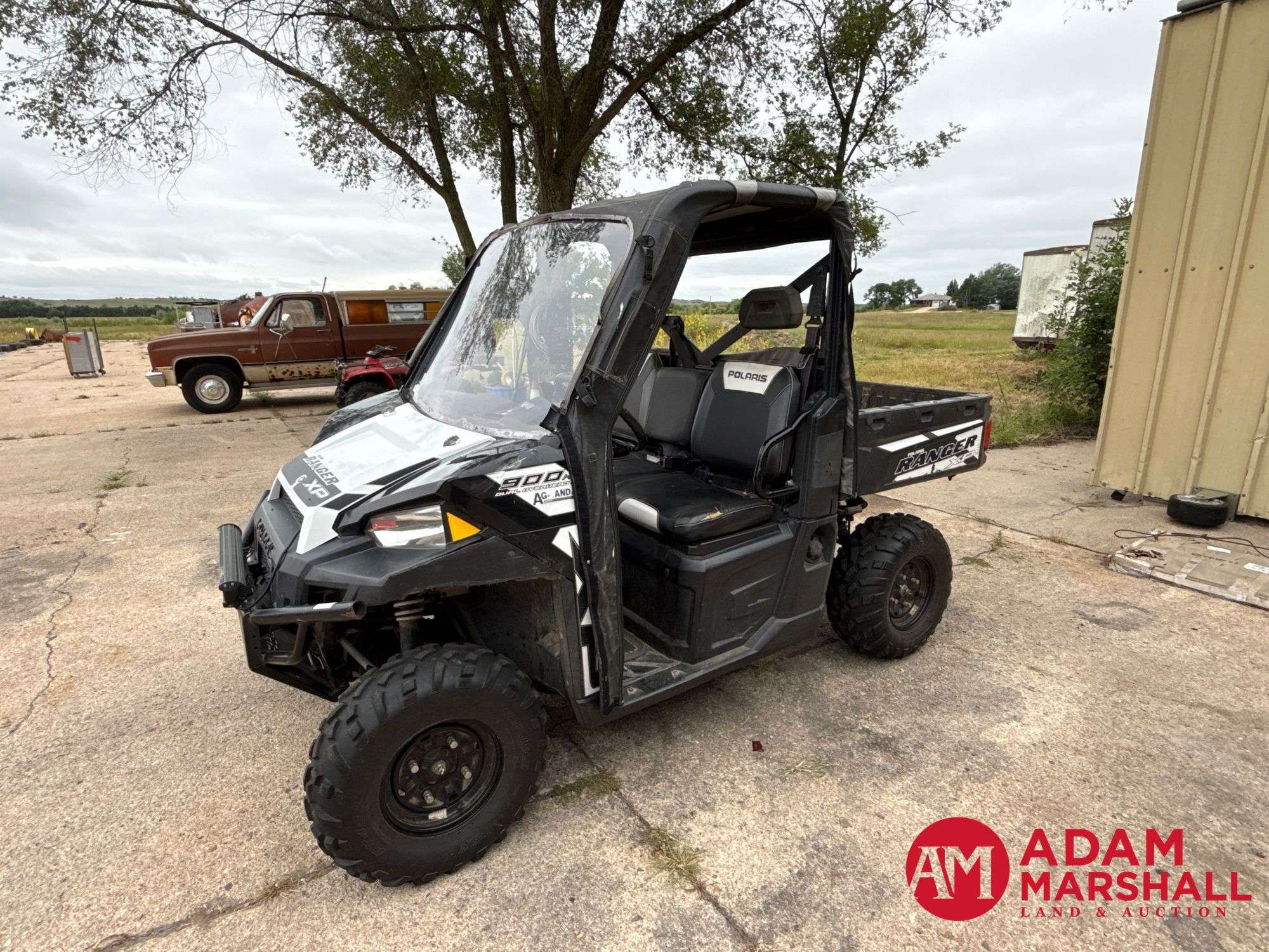 2015 Polaris 900 Equipment Image0