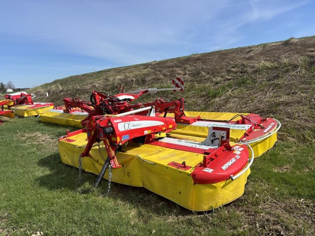 Image of Pottinger Novacat 351/V10 equipment image 3