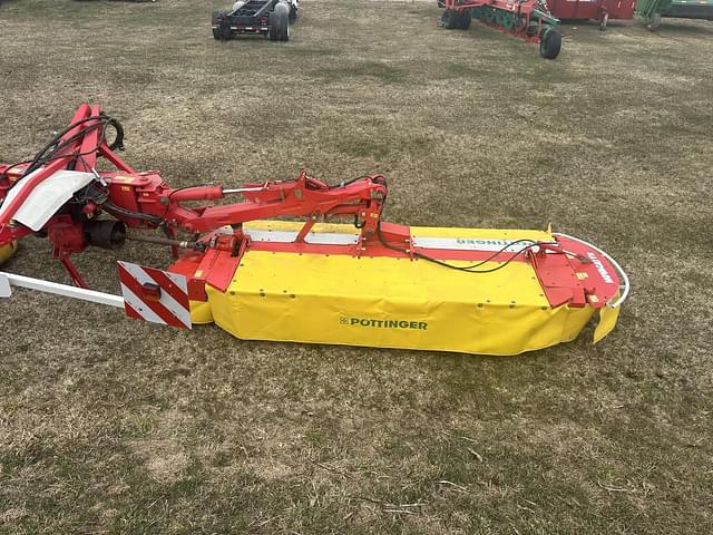 Image of Pottinger Novacat V10 equipment image 4