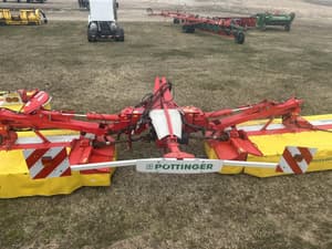 2015 Pottinger Novacat V10 Image