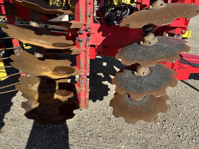 Image of Pottinger Terradisc 6001T equipment image 1