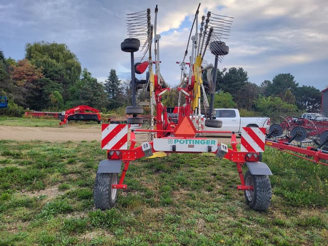 Image of Pottinger Top 762C equipment image 3