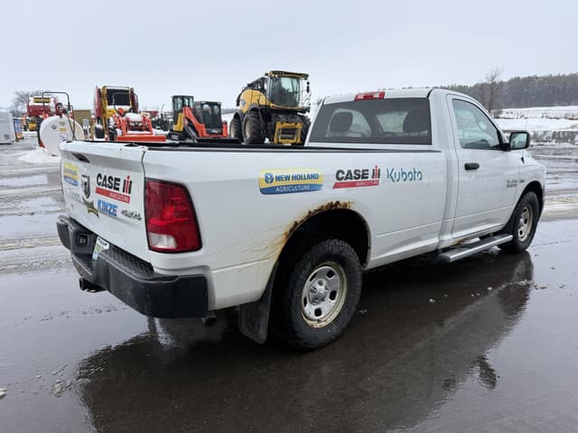 Image of Dodge Ram 1500 equipment image 4