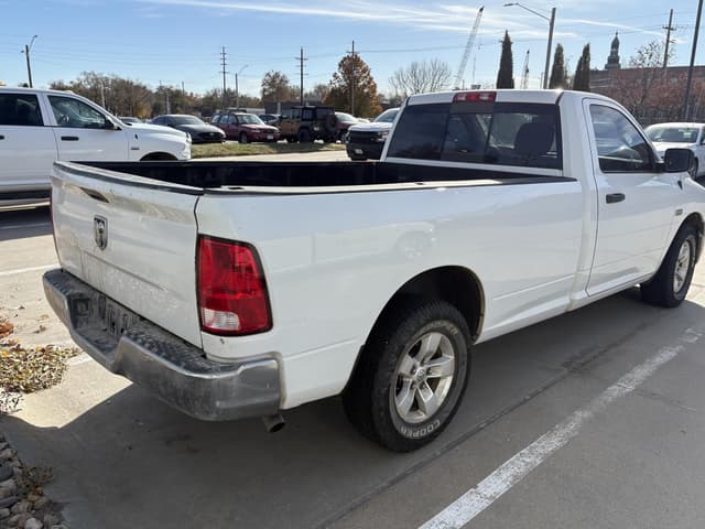 Image of Dodge Ram 1500 equipment image 4