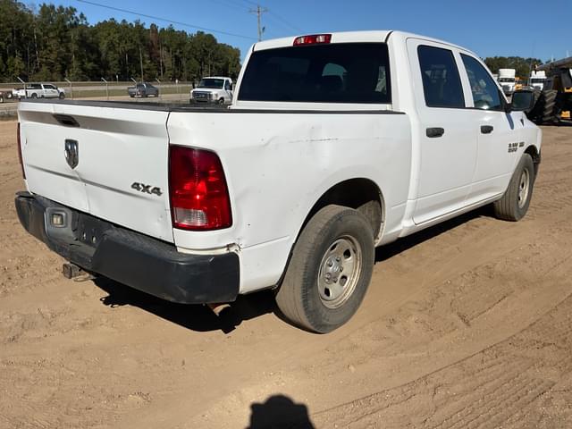 Image of Dodge Ram 1500 equipment image 4