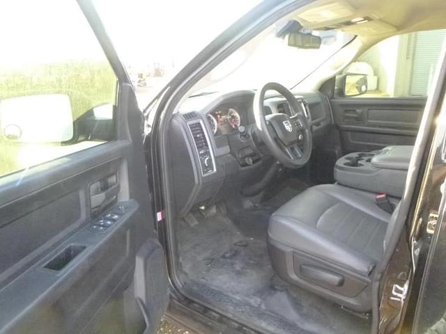 Image of Dodge Ram 1500 equipment image 4