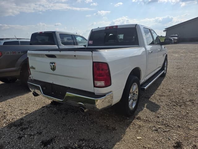 Image of Dodge Ram 1500 equipment image 4