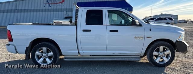 Image of Dodge Ram 1500 equipment image 3