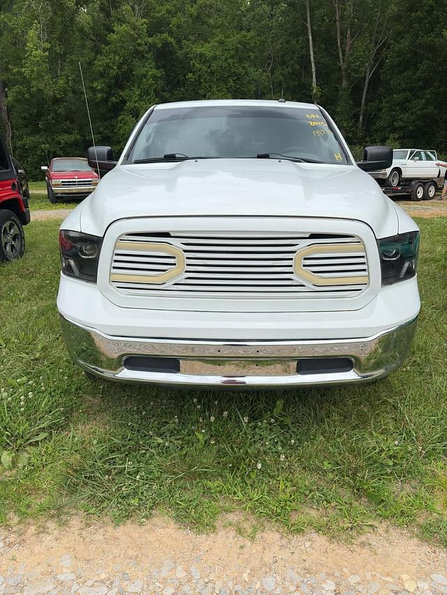 Image of Dodge Ram 1500 equipment image 1