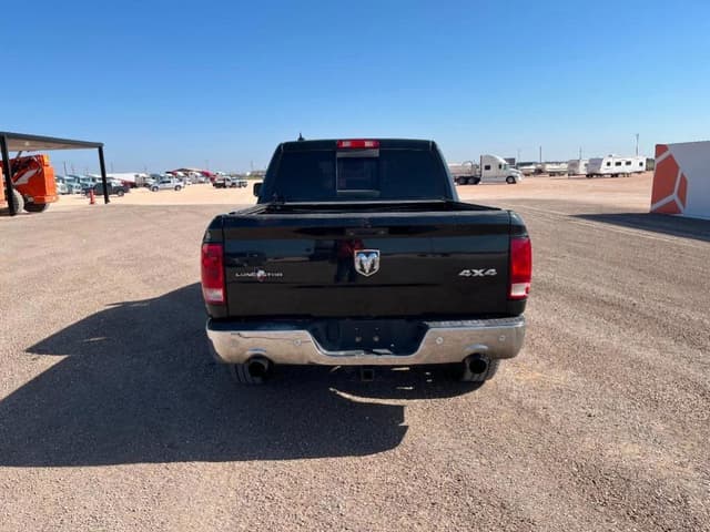 Image of Dodge Ram 1500 equipment image 3