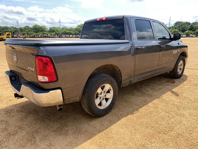 Image of Dodge Ram 1500 equipment image 2