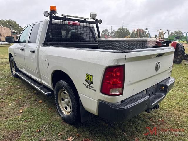 Image of Dodge Ram 1500 equipment image 3