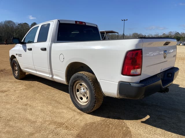Image of Dodge Ram 1500 equipment image 1