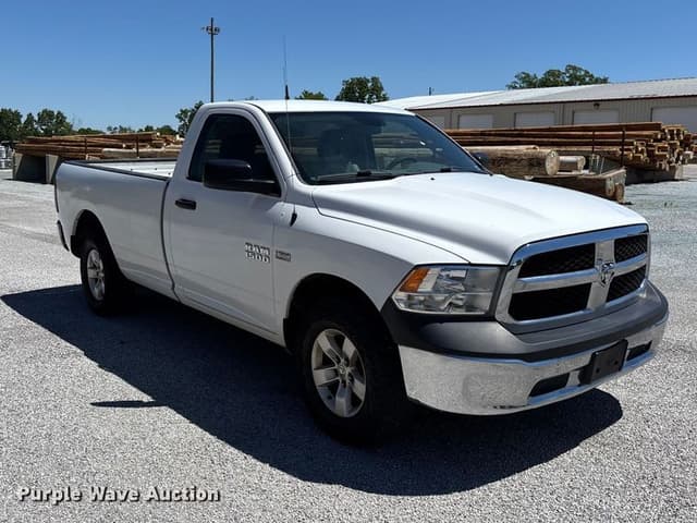 Image of Dodge Ram 1500 equipment image 2