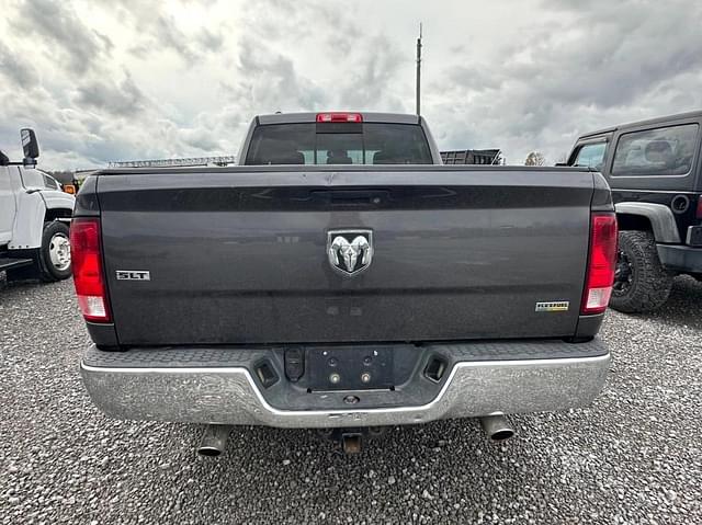 Image of Dodge Ram 1500 equipment image 4