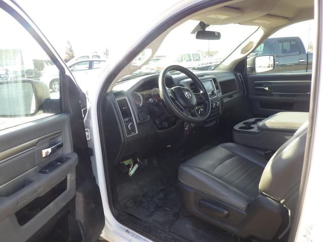 Image of Dodge Ram 1500 equipment image 4