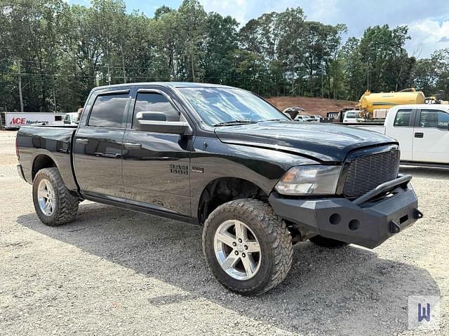 Image of Dodge Ram 1500 equipment image 2