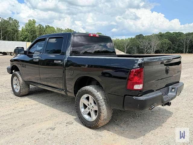 Image of Dodge Ram 1500 equipment image 3