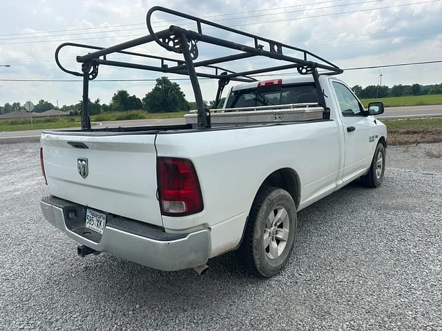 Image of Dodge Ram 1500 equipment image 2