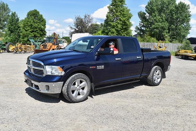 Image of Dodge Ram 1500 equipment image 1